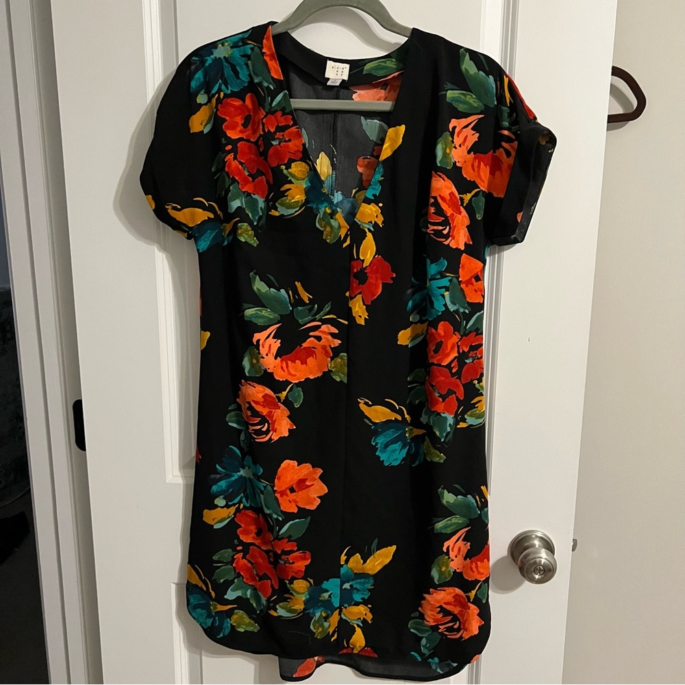 A New Day floral shift dress